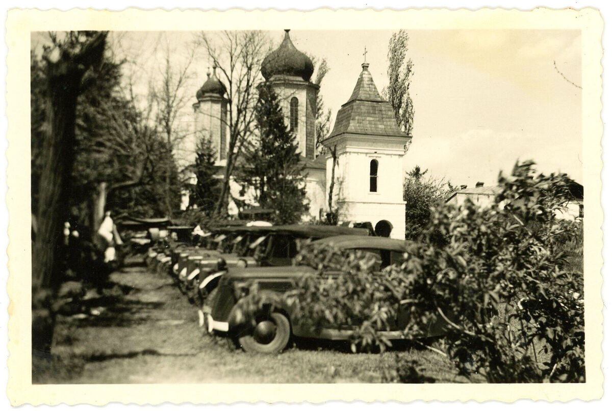 Церковь Михаила и Гавриила Архангелов, Кындешти (Бузэу, Румыния). архивная фотография, Боковой фасад. Фото 1941 г. с аукциона e-bay.de