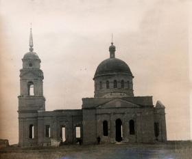 Беломестная Криуша. Церковь Михаила Архангела (старая)