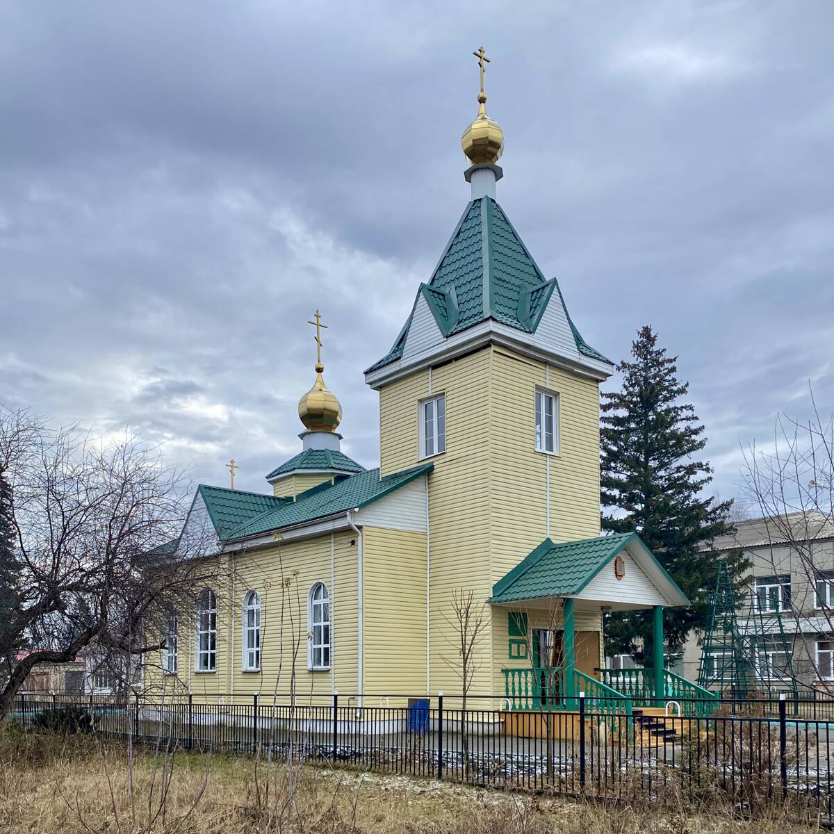 Церковь Николая Чудотворца, Ирбейское (Ирбейский район, Красноярский край). фасады, Вид с СЗ