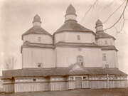 Подлубы. Воскресения Христова, церковь