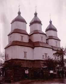 Луги. Церковь Покрова Пресвятой Богородицы (старая)