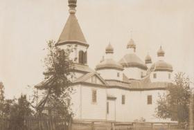 Онацковцы. Церковь Михаила Архангела (старая)