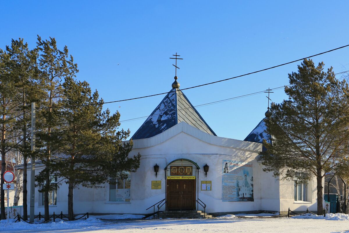 Церковь Серафима Саровского, Русская Поляна (Русско-Полянский район, Омская область). фасады