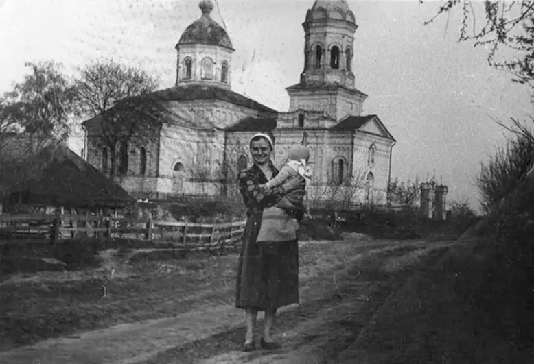 Церковь Покрова Пресвятой Богородицы, Македоны (Обуховский район, Украина, Киевская область). архивная фотография, Фото 1950-ых - 1960-ых годов