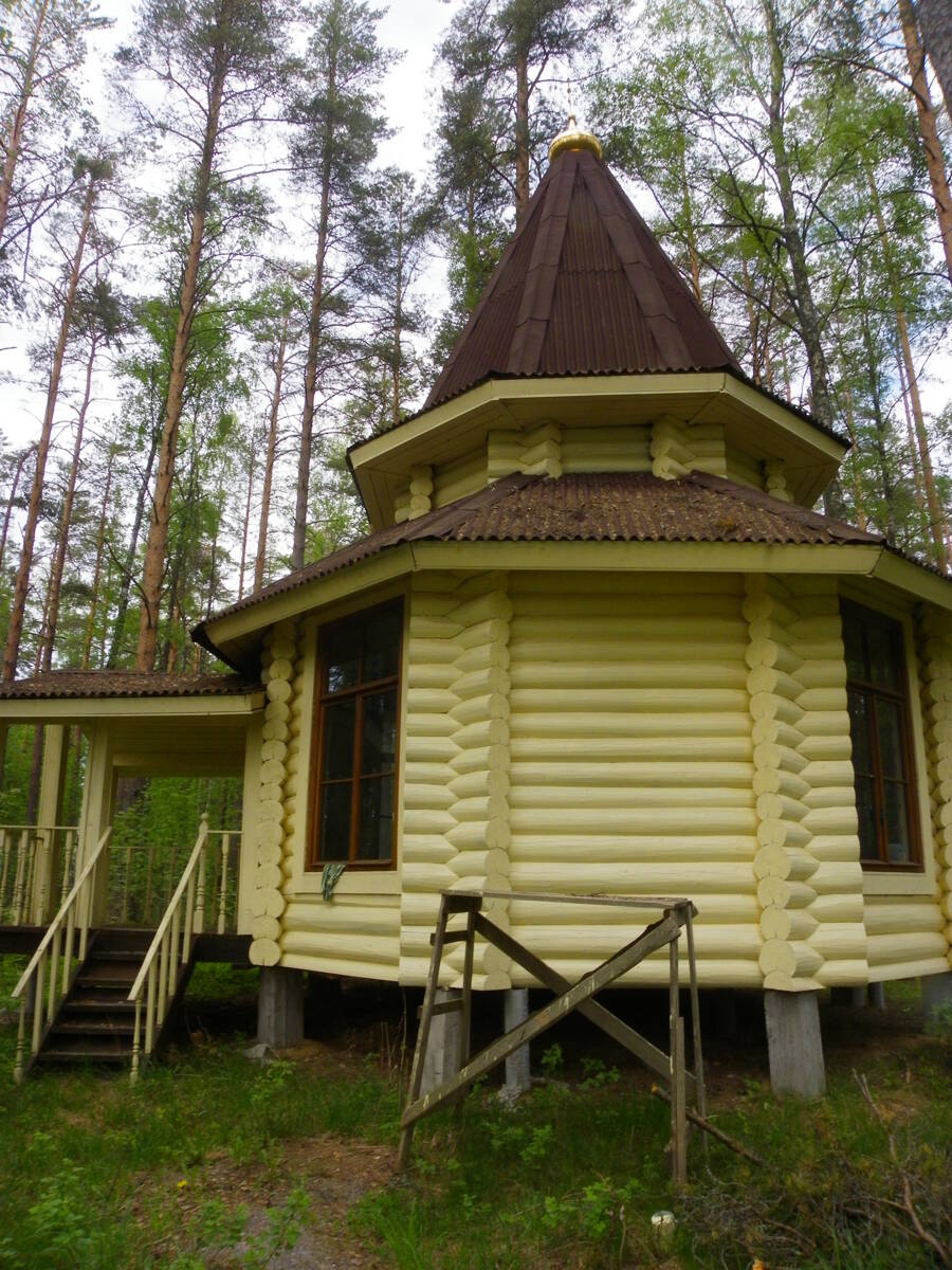Часовня Игнатия Брянчанинова, Мичуринское (Приозерский район, Ленинградская область). фасады