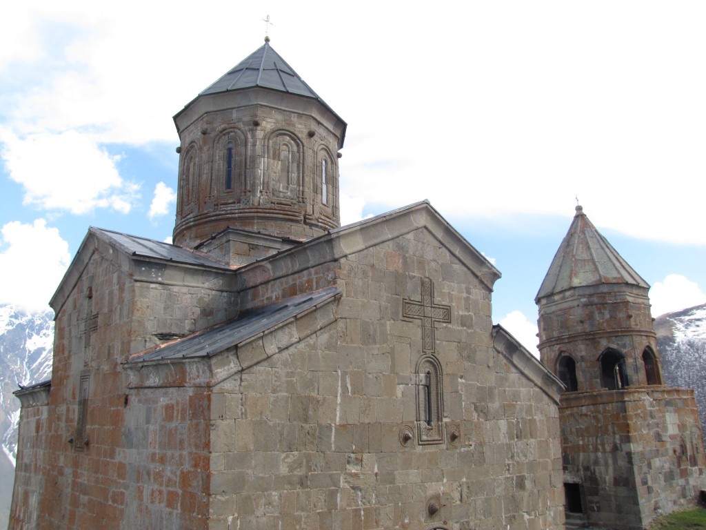 Троицкий монастырь, Гергети (Мцхета-Мтианети, Грузия). фасады