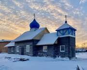 Новая Еловка. Воздвижения Креста Господня (новая), церковь