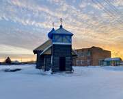 Новая Еловка. Воздвижения Креста Господня (новая), церковь