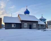 Новая Еловка. Воздвижения Креста Господня (новая), церковь