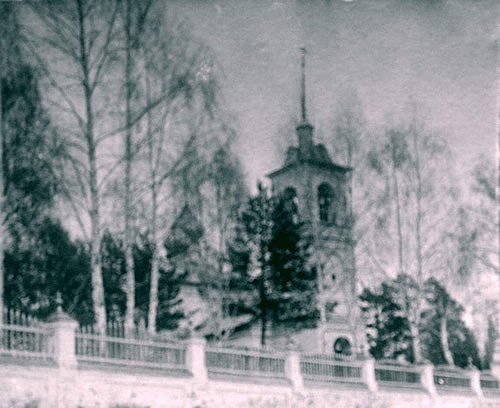 Покровская церковь. Фото нач. XX в. из домашнего архива семьи Рейпольских. http://old-churches.ru/ko_058.htm, архивная фотография. Церковь Покрова Пресвятой Богородицы, Покровский погост на Кубани, урочище (Костромской район, Костромская область)