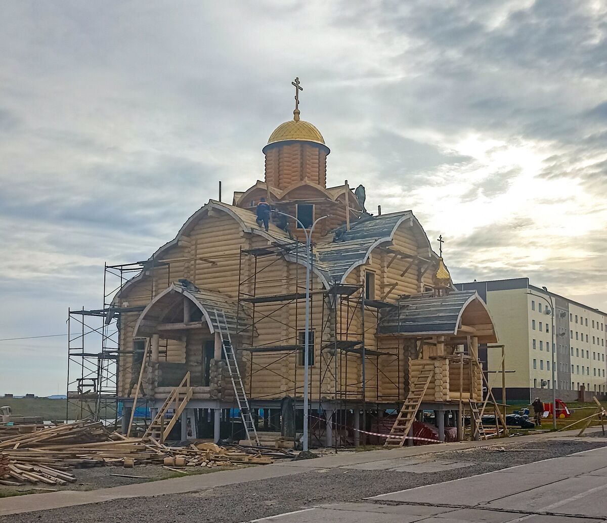 Церковь Серафима Саровского (строящаяся), Белушья Губа (Новая Земля, Архангельская область). документальные фотографии