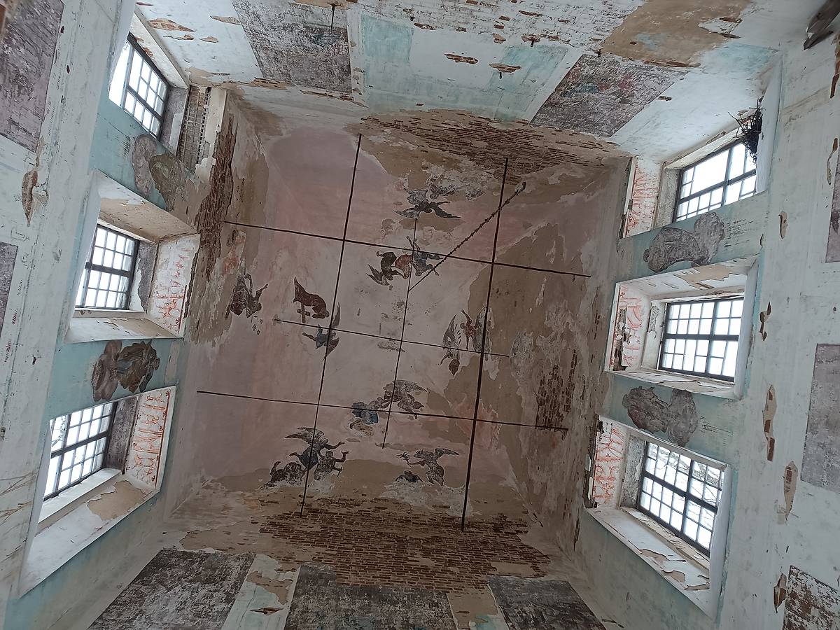 интерьер и убранство. Церковь Троицы Живоначальной, Троица-Чудцы, урочище (Галичский район, Костромская область)