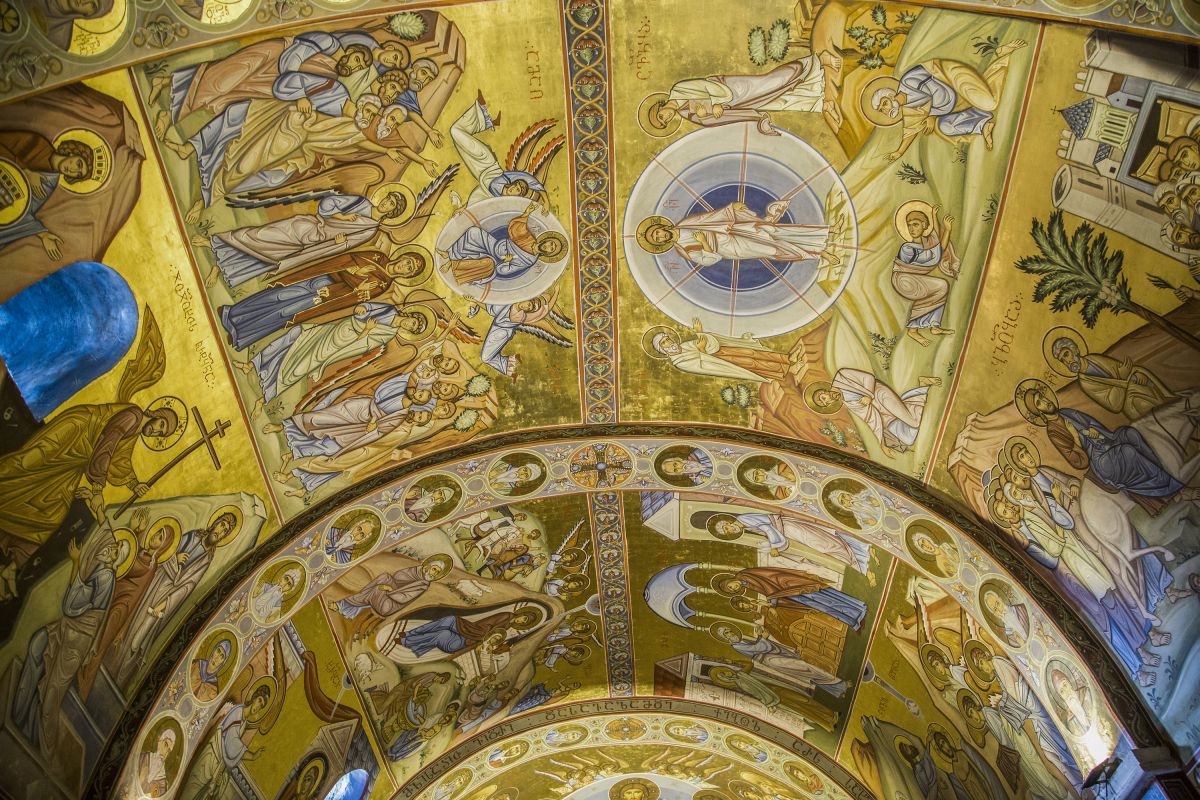 Монастырь Саркинети. Церковь Шио Мгвимского, Эльбакиани (Шида-Картли, Грузия). интерьер и убранство, фрески сводов