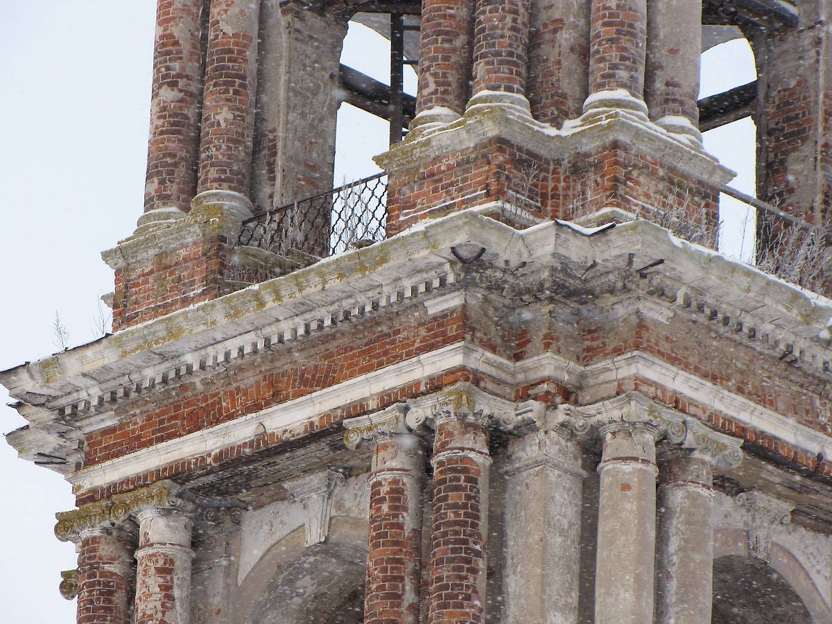 архитектурные детали. Колокольня храмового комплекса, Курба (Ярославский район, Ярославская область)