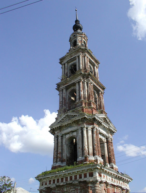 Колокольня храмового комплекса, Курба (Ярославский район, Ярославская область). архитектурные детали