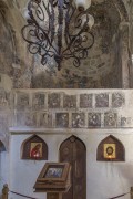Успенский монастырь. Церковь Успения Пресвятой Богородицы, алтарная перегородка расписана в XVII в.<br>, Дирби, Шида-Картли, Грузия