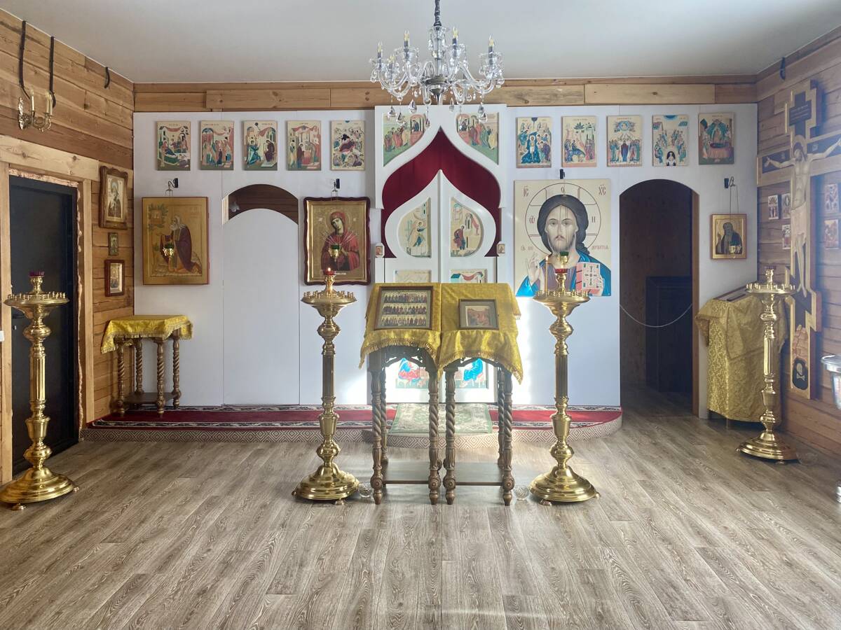 Церковь Серафима Саровского (временная), Ангарск (Ангарский район, Иркутская область). интерьер и убранство