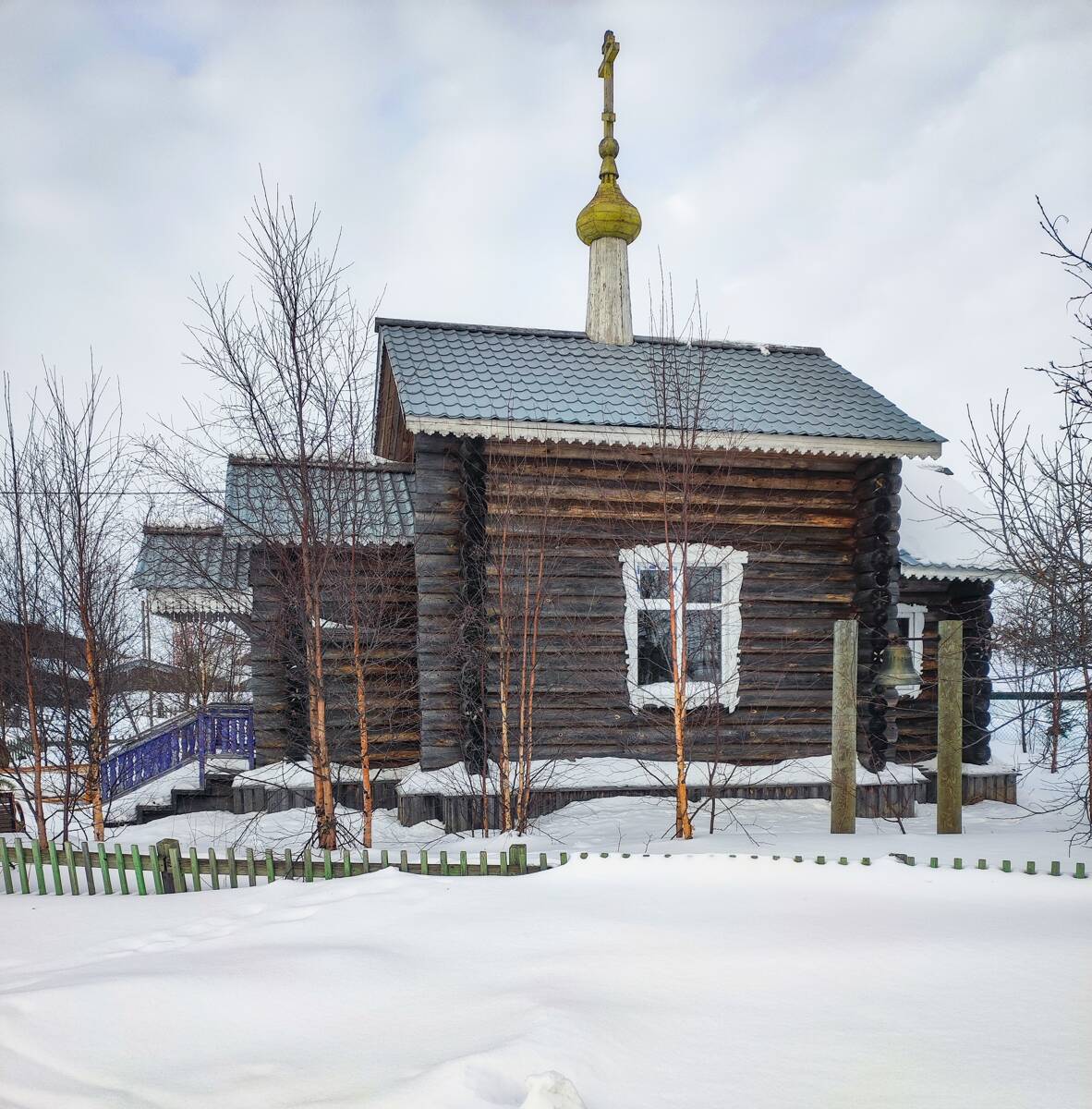 Часовня Николая Чудотворца, Нижняя Пёша (Заполярный район, Ненецкий автономный округ). фасады