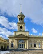 Церковь Покрова Пресвятой Богородицы, Колокольня. Вход в храм слева от нее.<br>, Полысаево, Ленинск-Кузнецкий район и г. Ленинск-Кузнецкий, Кемеровская область