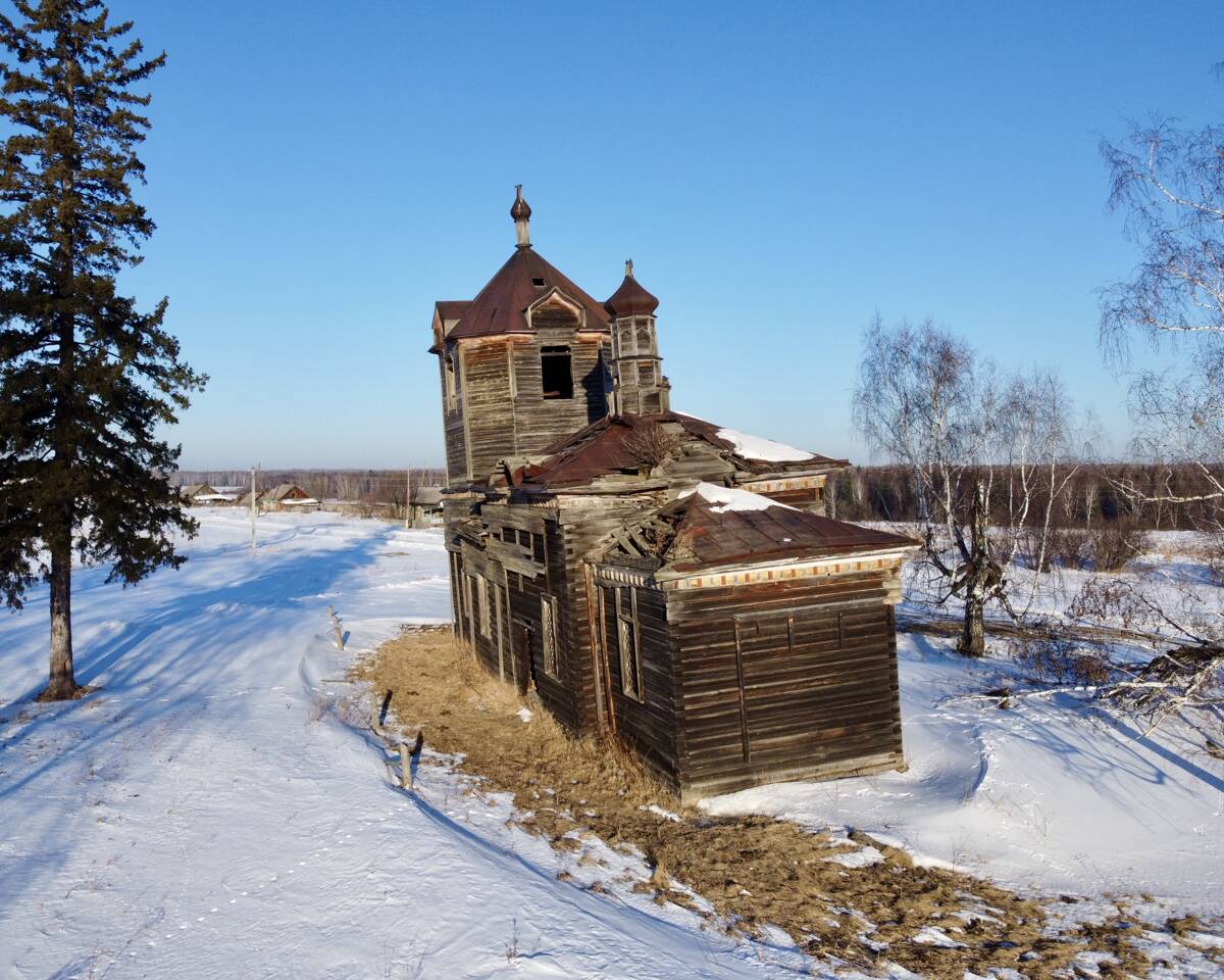 Церковь Михаила Архангела, Островка (Ижморский район, Кемеровская область). фасады, Вид с востока