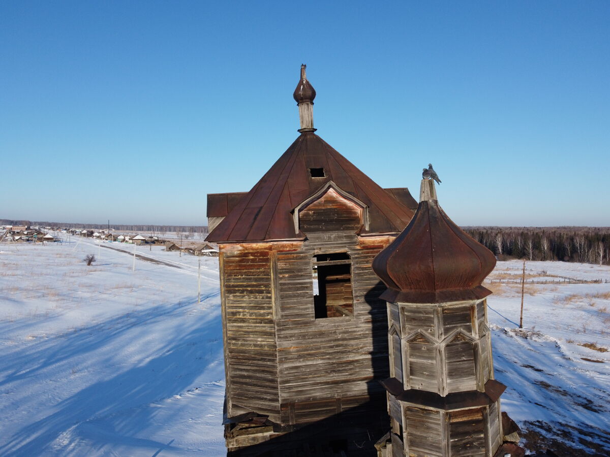 Церковь Михаила Архангела, Островка (Ижморский район, Кемеровская область). архитектурные детали, Главы