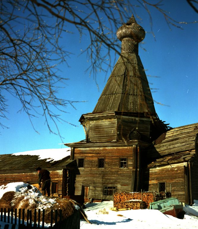 Церковь Николая Чудотворца (старая), Конецдворье (Приморский район, Архангельская область). фасады