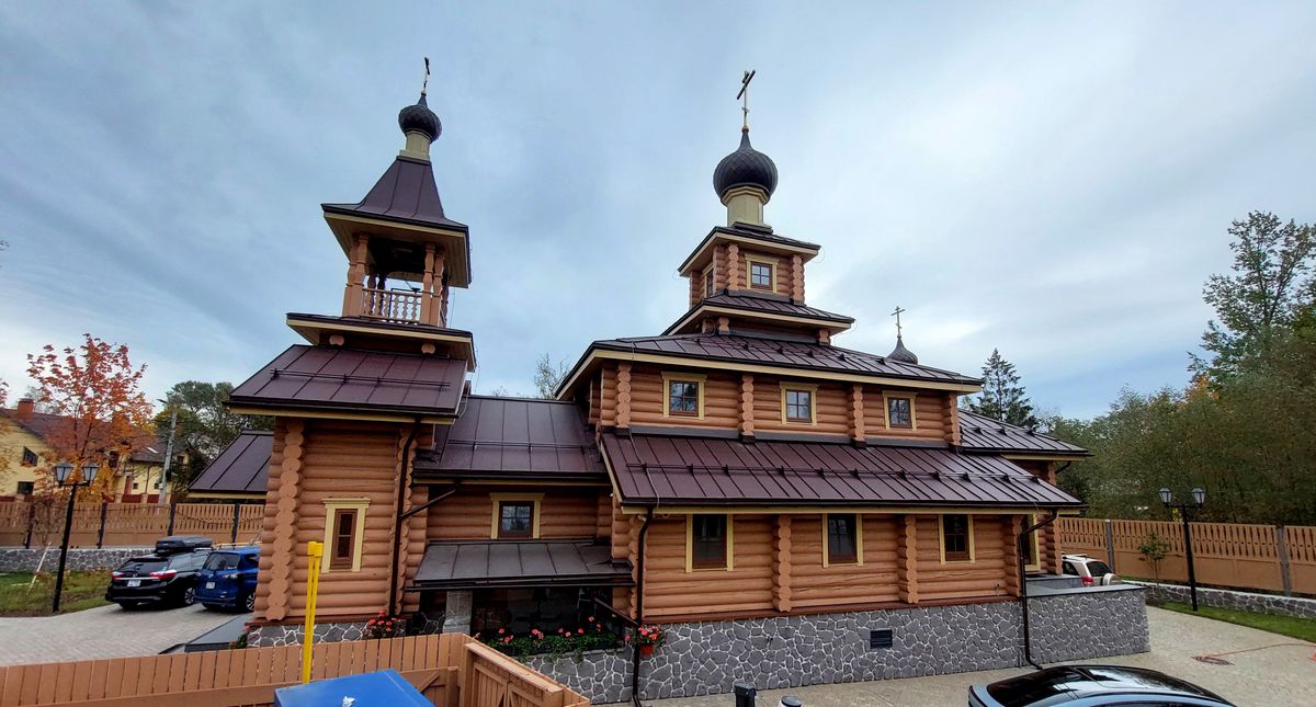 Церковь Собора новомучеников и исповедников Санкт-Петербургских, Петро-Славянка (Санкт-Петербург, Колпинский район, г. Санкт-Петербург). фасады