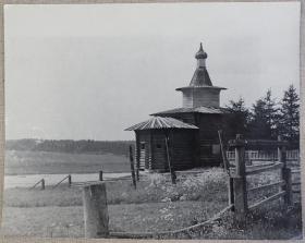 Пиринемь. Церковь Двенадцати Апостолов (старая)