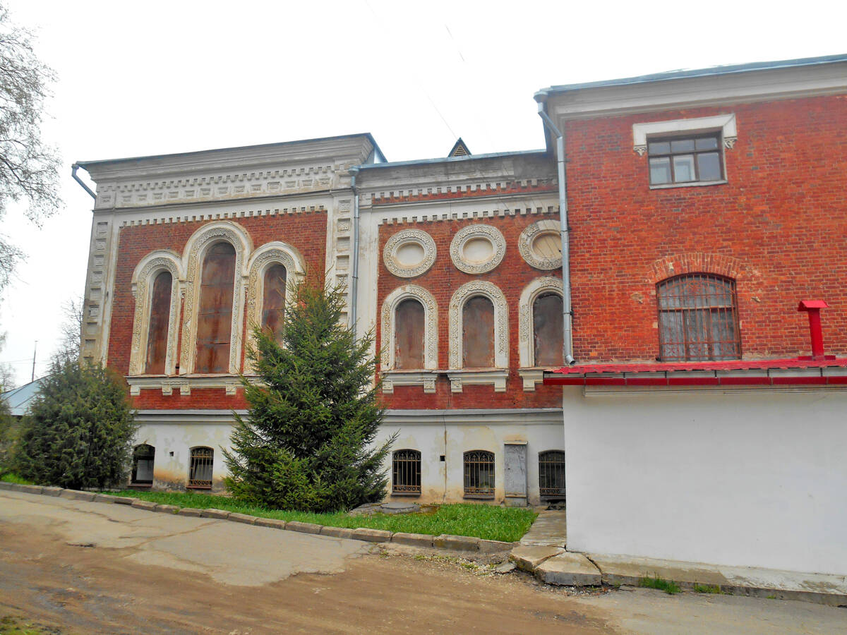 Моленная Покрова Пресвятой Богородицы при дворе Батова, Псков (Псков, город, Псковская область). архитектурные детали
