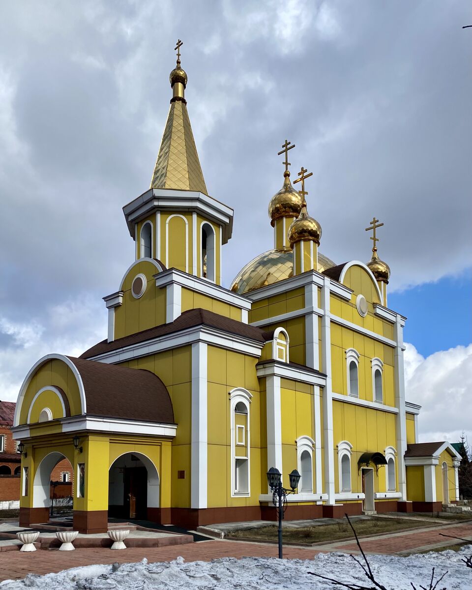 Церковь Николая Чудотворца, Полысаево (Ленинск-Кузнецкий район и г. Ленинск-Кузнецкий, Кемеровская область). фасады, Вид с юга