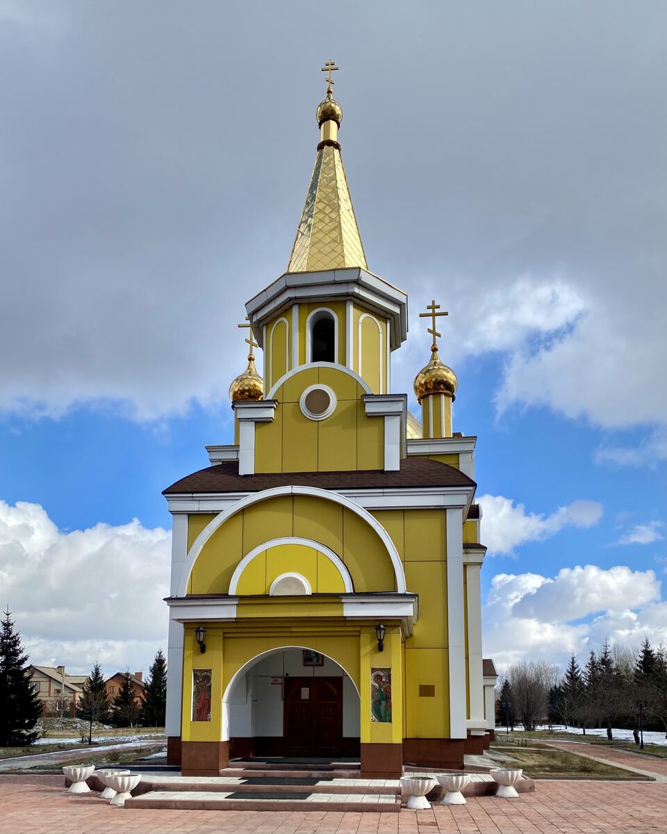 Церковь Николая Чудотворца, Полысаево (Ленинск-Кузнецкий район и г. Ленинск-Кузнецкий, Кемеровская область). фасады, Западный фасад