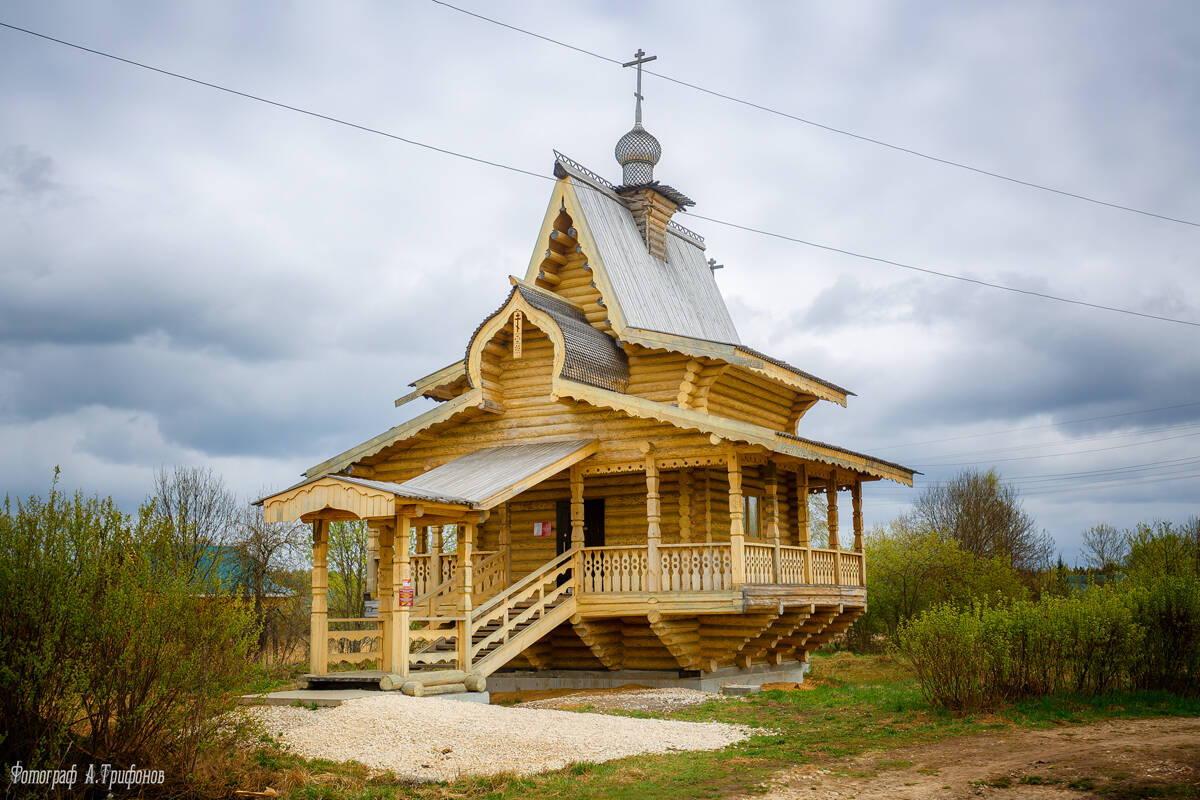 Церковь Жён-мироносиц, Красная Горбатка (Селивановский район, Владимирская область). фасады