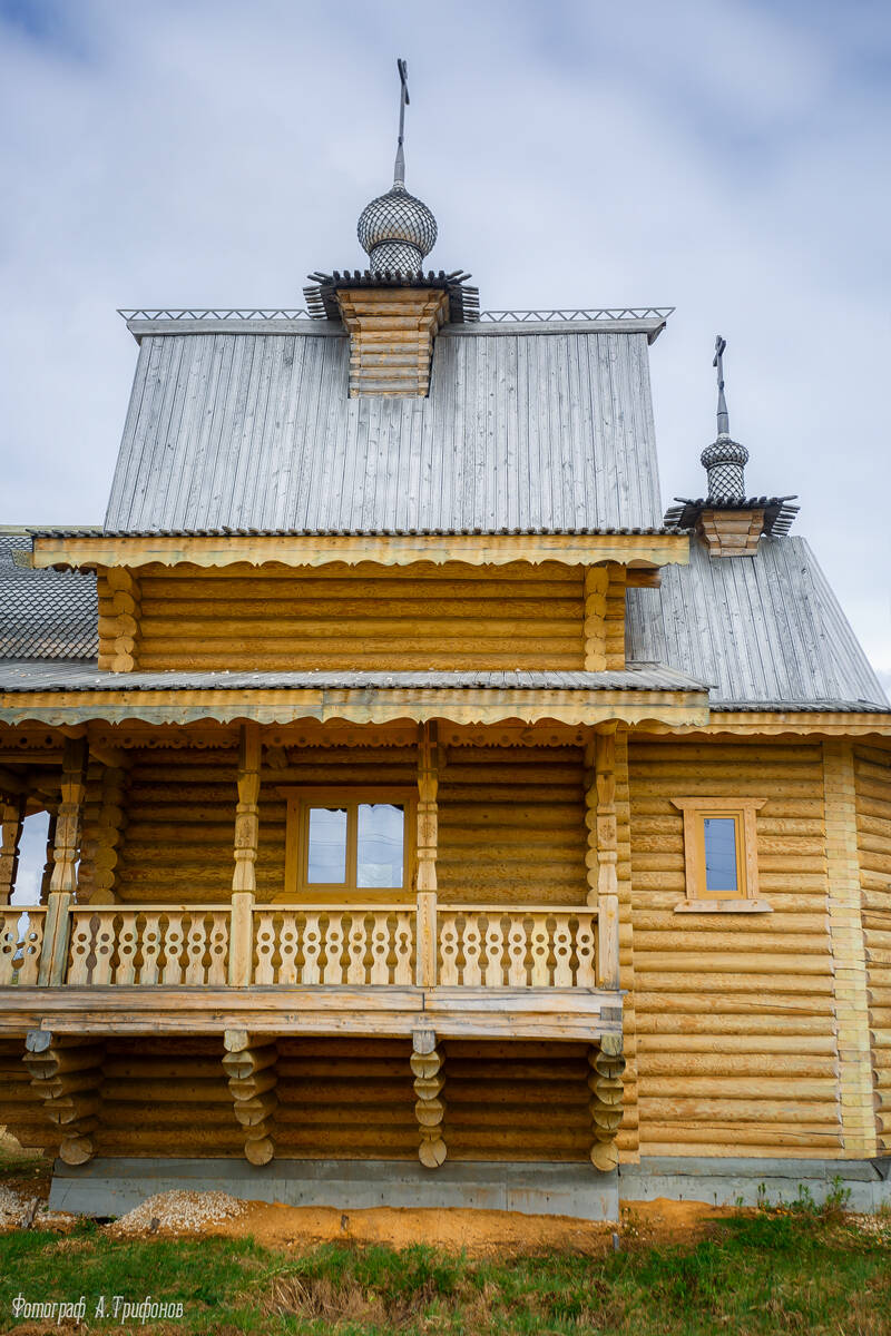 Церковь Жён-мироносиц, Красная Горбатка (Селивановский район, Владимирская область). фасады