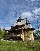 Красная Горбатка. Жён-мироносиц, церковь