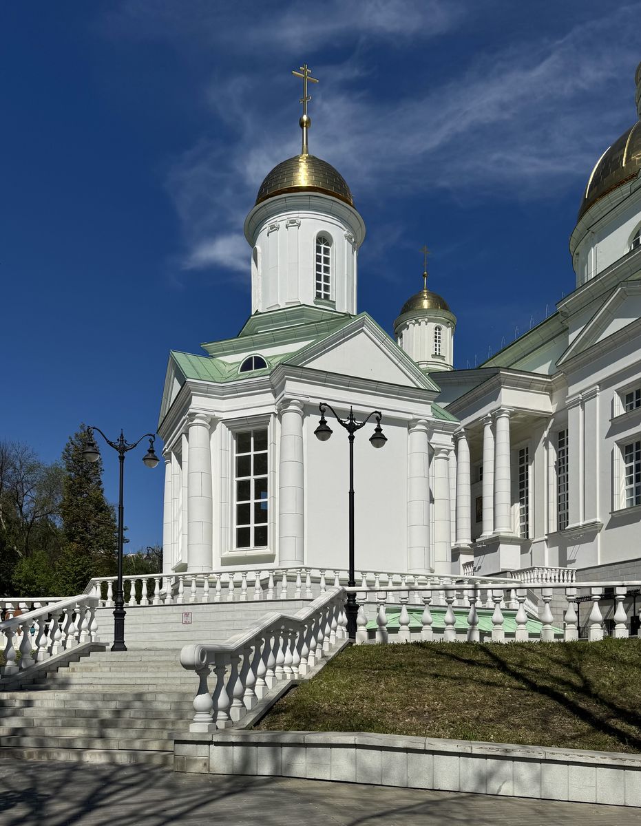 Церковь-усыпальница Евлампия и Евлампии Никомидийских, Пенза (Пенза, город, Пензенская область). фасады, Вид с юго-востока