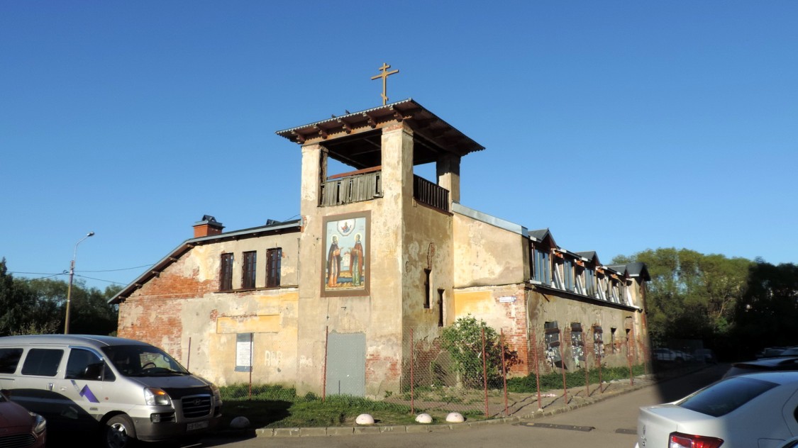 Церковь Петра и Февронии Муромских в Старом Петергофе, Петергоф (Санкт-Петербург, Петродворцовый район, г. Санкт-Петербург). фасады, Петергоф, пер. Ломоносова, 8