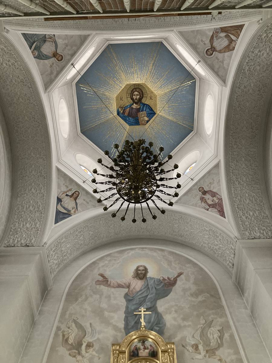 Паникадило, интерьер и убранство. Церковь Андрея Первозванного, Злобино (Заокский район, Тульская область)