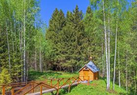 Низево. Часовня-купель Троицы Живоначальной