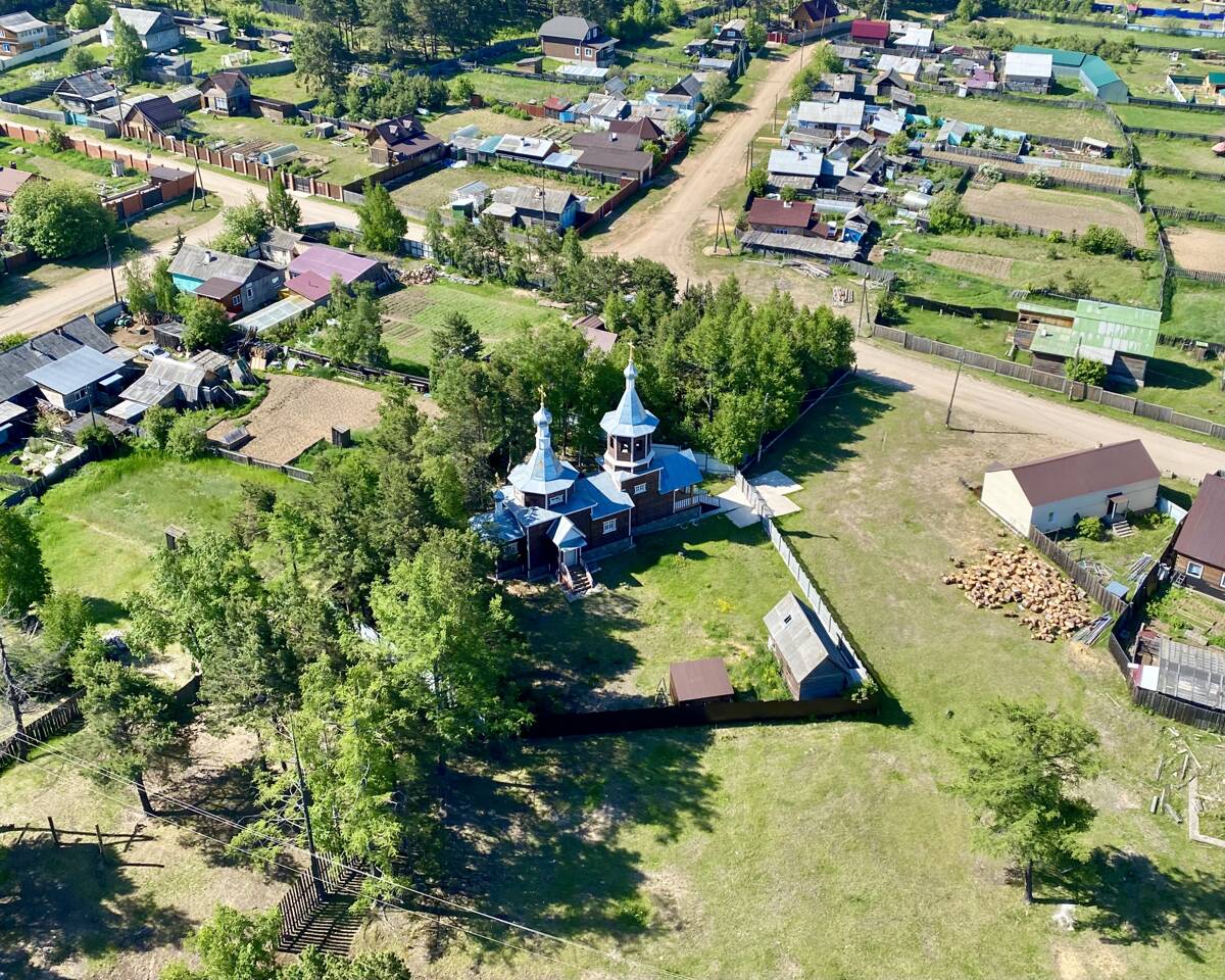 Церковь Андрея Первозванного, Гремячинск (Прибайкальский район, Республика Бурятия). дополнительная информация, Храм с территорией с высоты