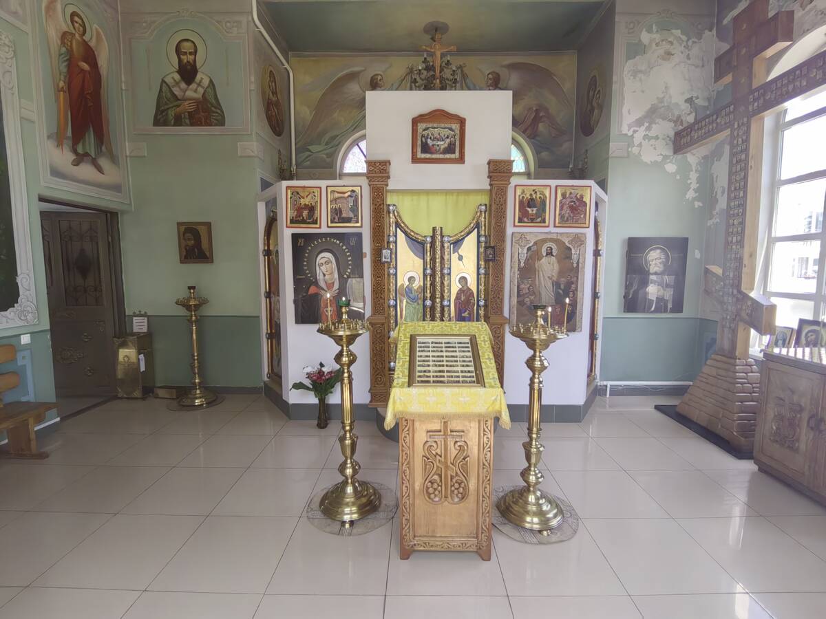 Церковь Серафима Саровского, Лазаревское (Сочи, город, Краснодарский край). интерьер и убранство