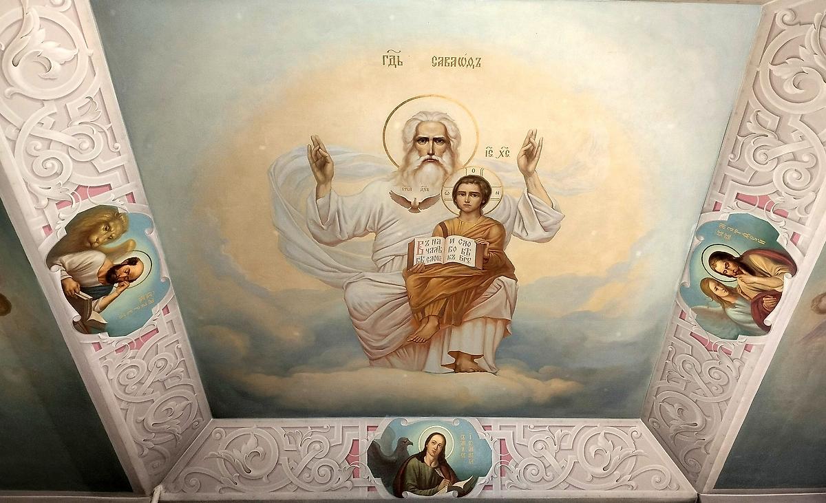 интерьер и убранство. Церковь Серафима Саровского, Лазаревское (Сочи, город, Краснодарский край)