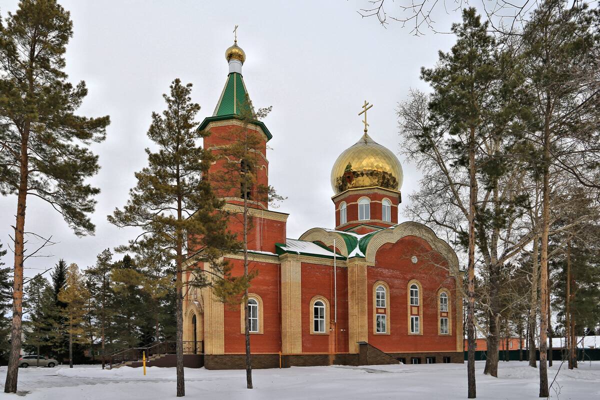 Церковь Богоявления Господня, Нижняя Омка (Нижнеомский район, Омская область). общий вид в ландшафте