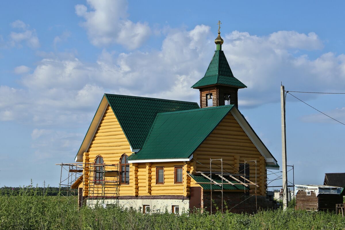 Церковь Михаила Архангела, Мельничное (Омский район, Омская область). общий вид в ландшафте