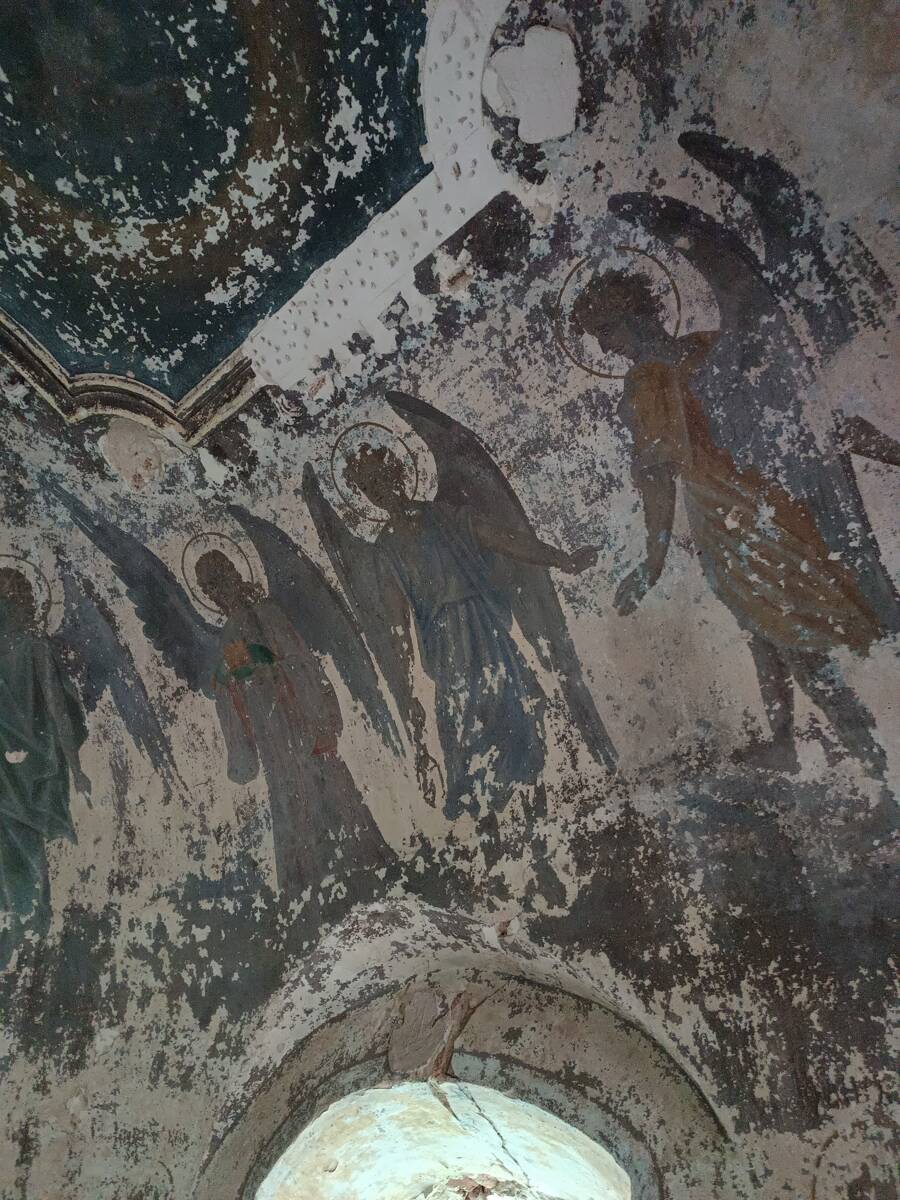 Церковь Успения Пресвятой Богородицы в Пречистенском, Саленка (Островский район, Костромская область). интерьер и убранство