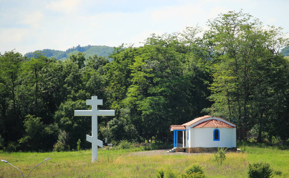 Неизвестная часовня, Ессентуки (Ессентуки, город, Ставропольский край). общий вид в ландшафте