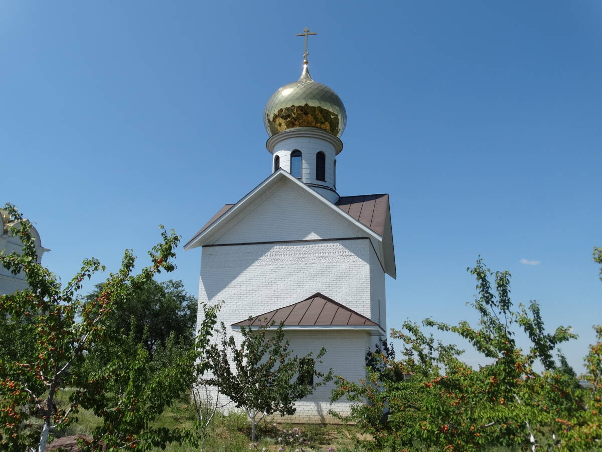 Иверский женский монастырь.  Церковь Иосифа Обручника, Орск (Орск, город, Оренбургская область). фасады