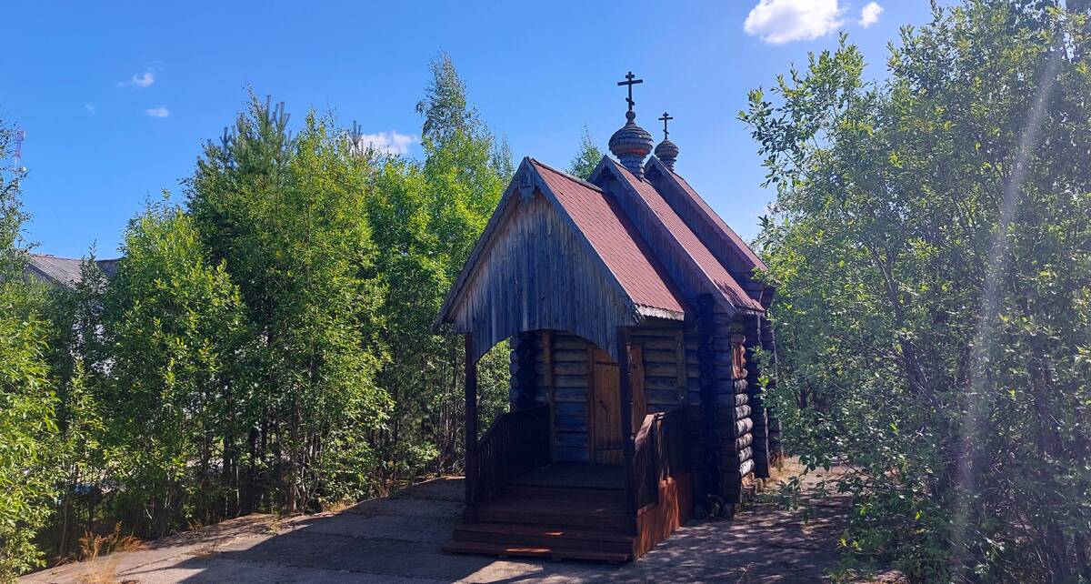 Неизвестная часовня, Кривой Порог (Кемский район, Республика Карелия). фасады
