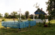 Успения Пресвятой Богородицы (старая) церковь, памятные кресты установленные на месте разрушенной церкви и предполагаемого захоронения С. Нилуса.<br>, Крутец, Александровский район, Владимирская область