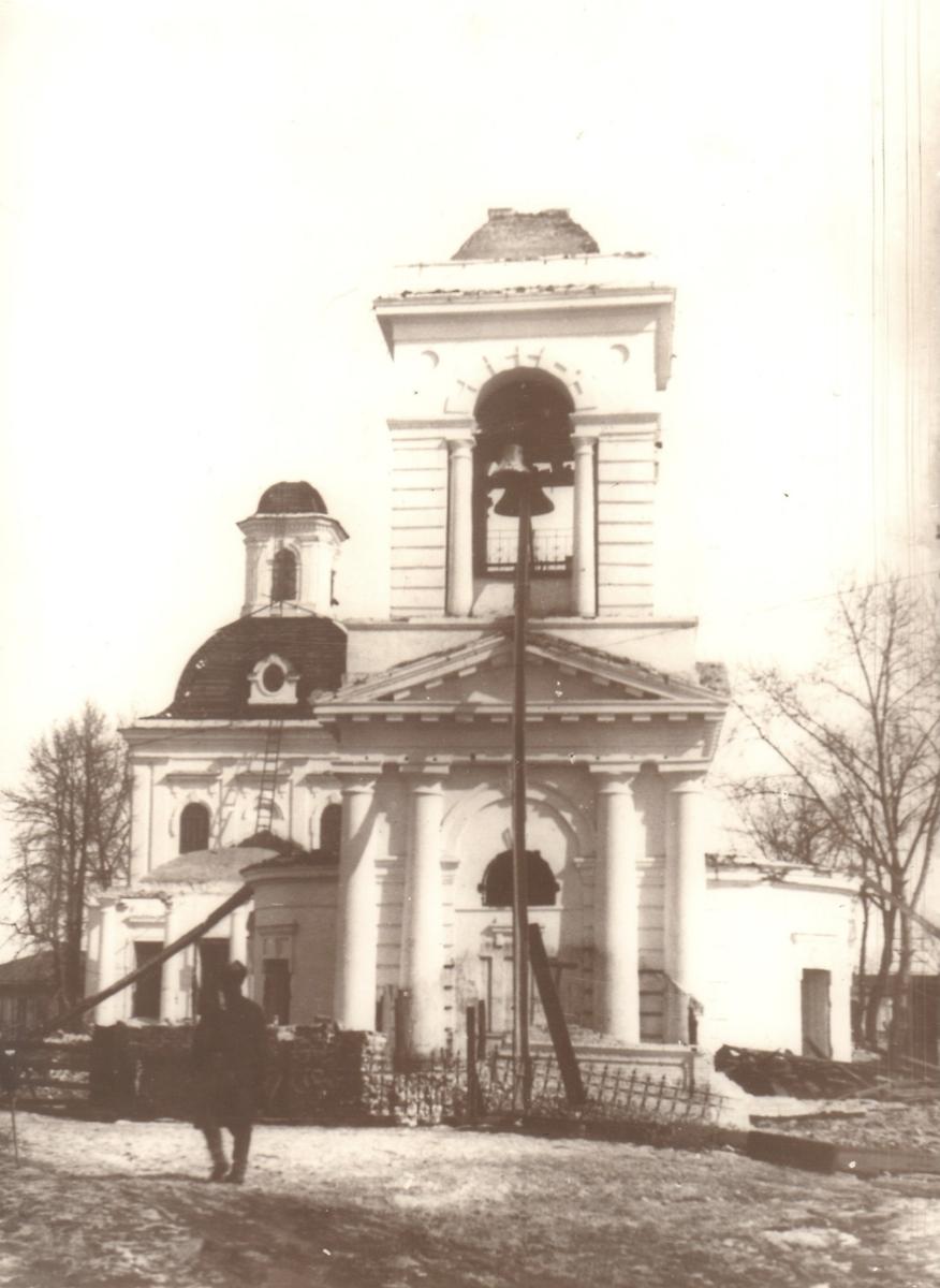 Храм после снятия куполов и крестов, архивная фотография. Церковь Спаса Нерукотворного Образа, Арзамас (Арзамасский район и г. Арзамас, Нижегородская область)