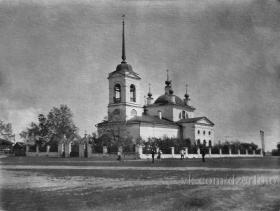 Дзержинск. Церковь Троицы Живоначальной в Чёрном